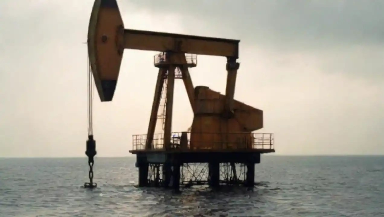 Cambios recientes y sus implicaciones de Cambios regulatorios en el sector del petróleo: un análisis